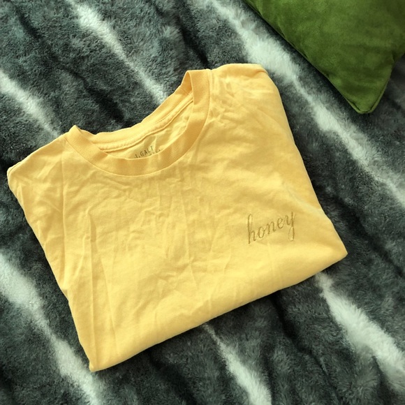 Brandy Melville Tops - Brandy Melville Honey T-shirt
